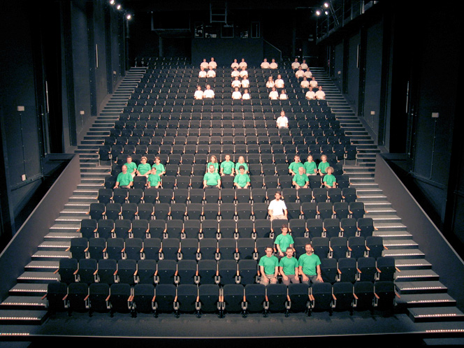 SPACE INVADERS | Guillaume Reymond | video performance