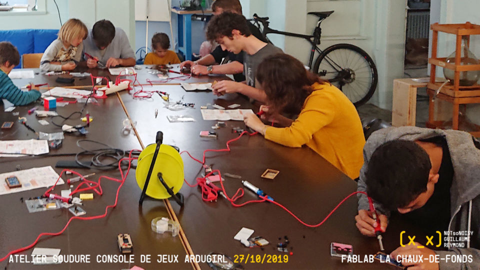 Atelier Ardugirl au Fablab La Chaux-de-Fonds