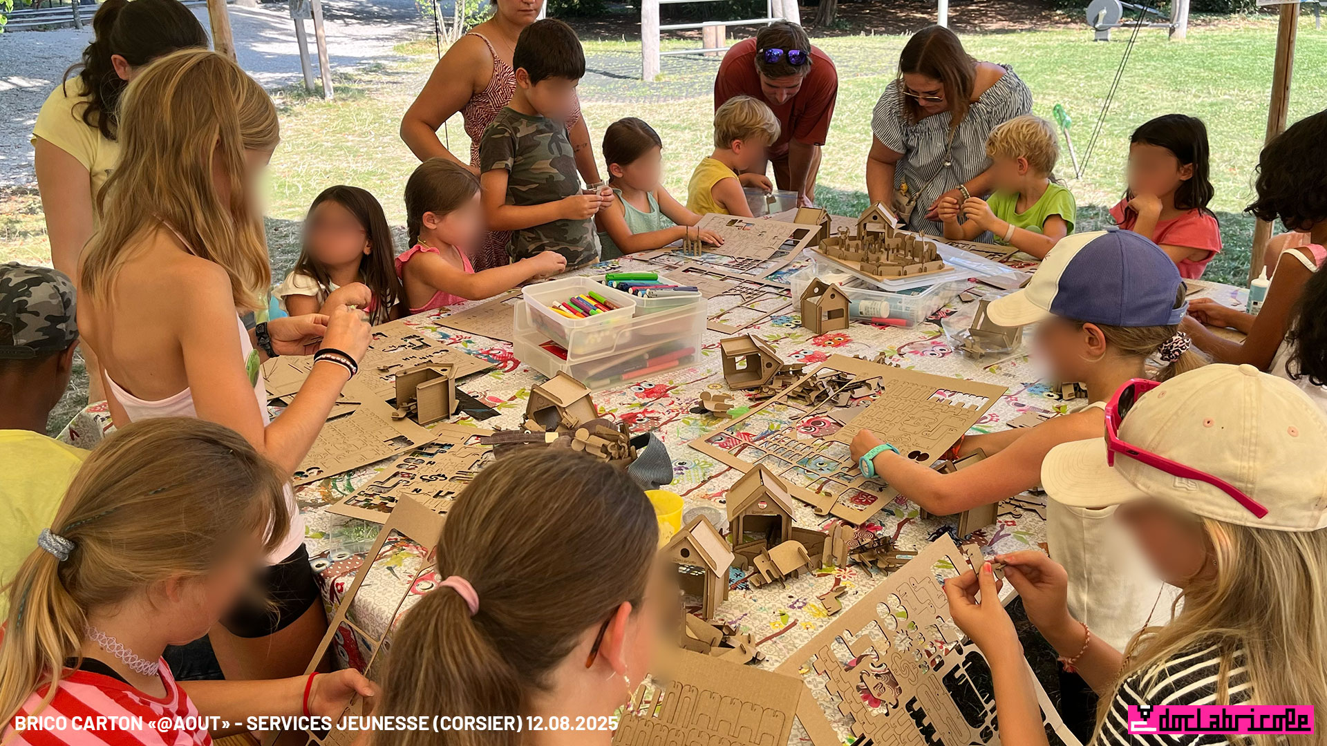 4 ateliers Brico carton - animations jeunesse