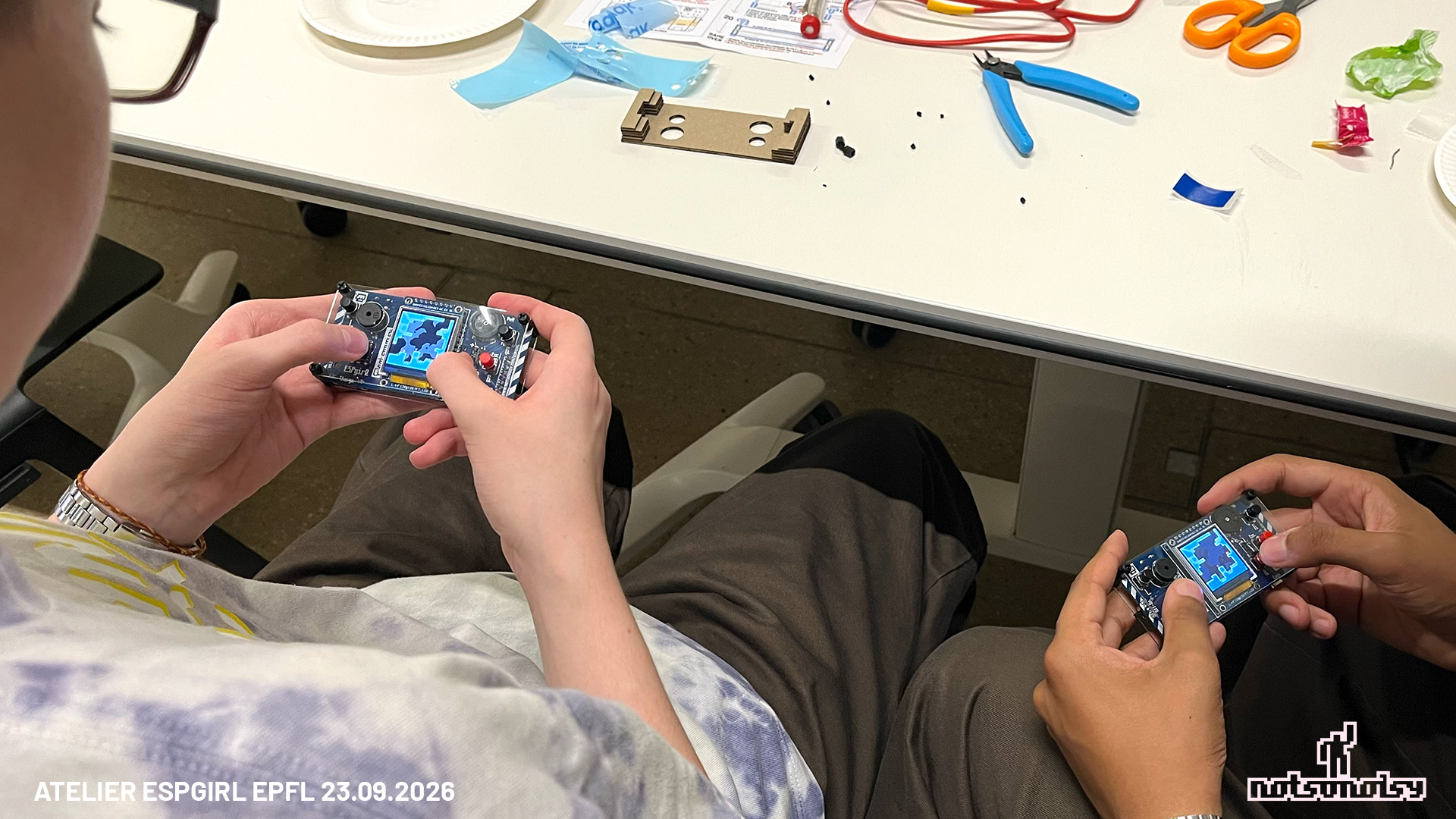 atelier ESPgirl à l'epfl
